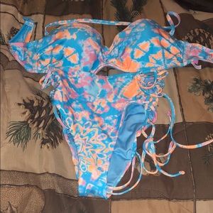 Never worn Victoria Secret Bikini